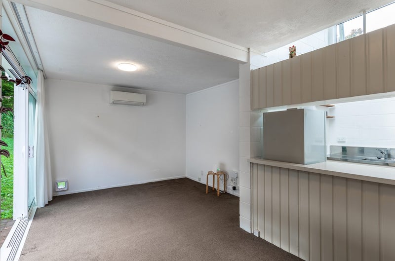 7/18 Commodore Drive, Lynfield, Auckland - Carousel 2