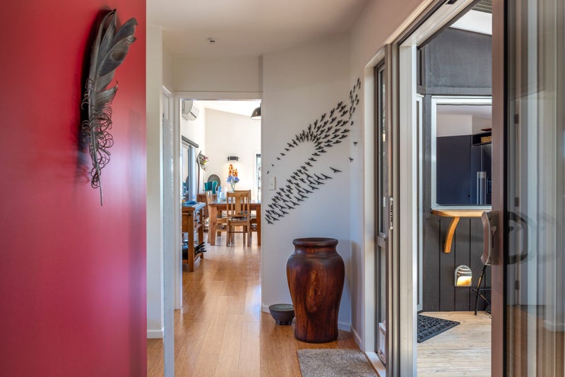 14 Natzka Road, Ostend, Waiheke Island - Carousel 2