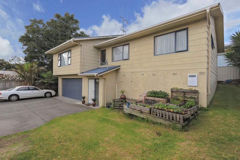 57B Sherson Street, Gate Pa, Tauranga - Carousel 2