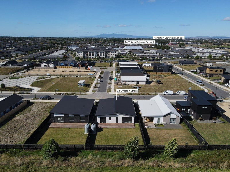 33 Overton Street, Rototuna North, Hamilton - Carousel 2