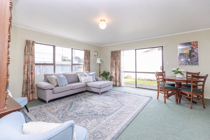 17B Totara Street, Tawhero, Whanganui - Carousel 1