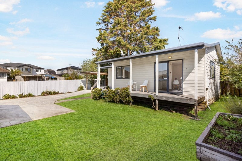 15A Gossamer Drive, Pakuranga Heights, Auckland - Carousel 17
