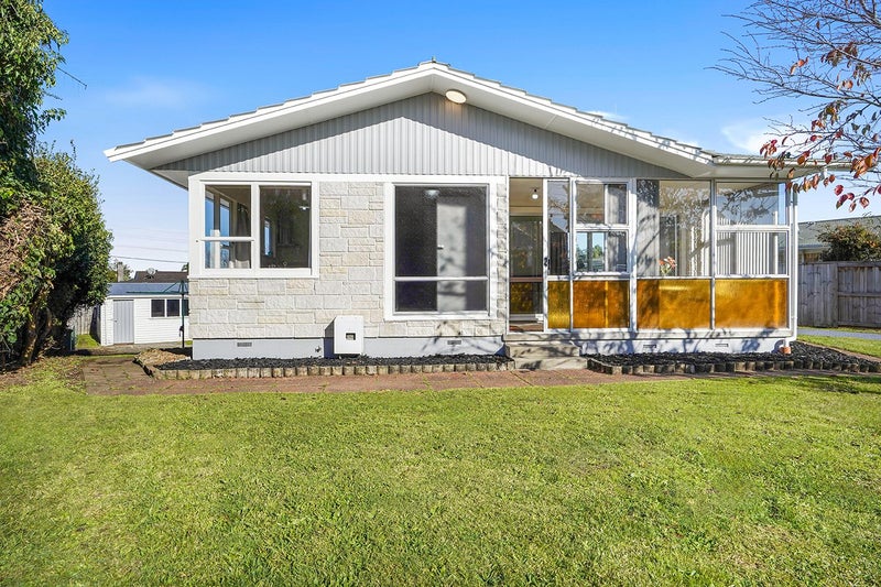 61 Morrow Avenue, St Andrews, Hamilton - Carousel 2