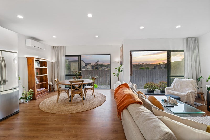 120 Waekahu Road, Westgate, Auckland - Carousel 1