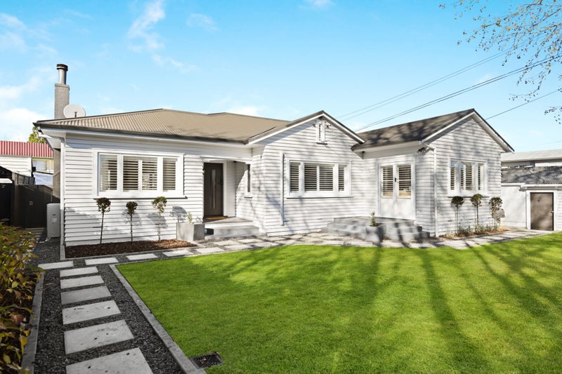 28 Stanley Street, Claudelands, Hamilton - Carousel 1