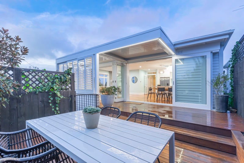 116 Garnet Road, Westmere, Auckland - Carousel 1