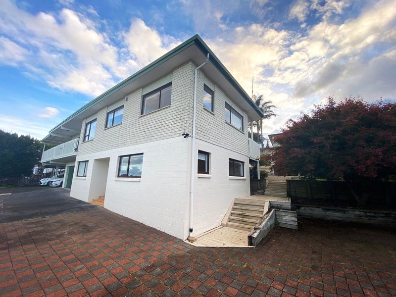 89 Chelsea View Drive, Chatswood, Auckland - Carousel 2