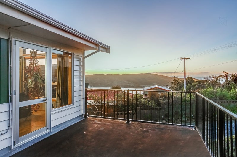 22C Kahu Road, Paremata, Porirua - Carousel 2