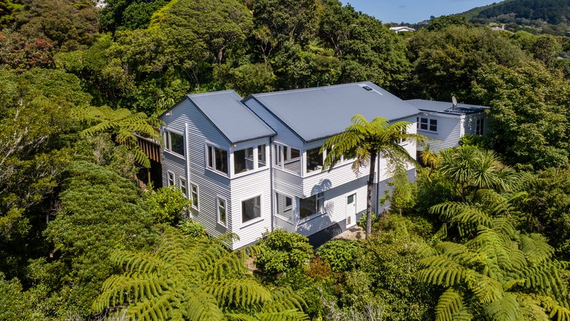 32 Gloucester Street, Wilton, Wellington - Carousel 1