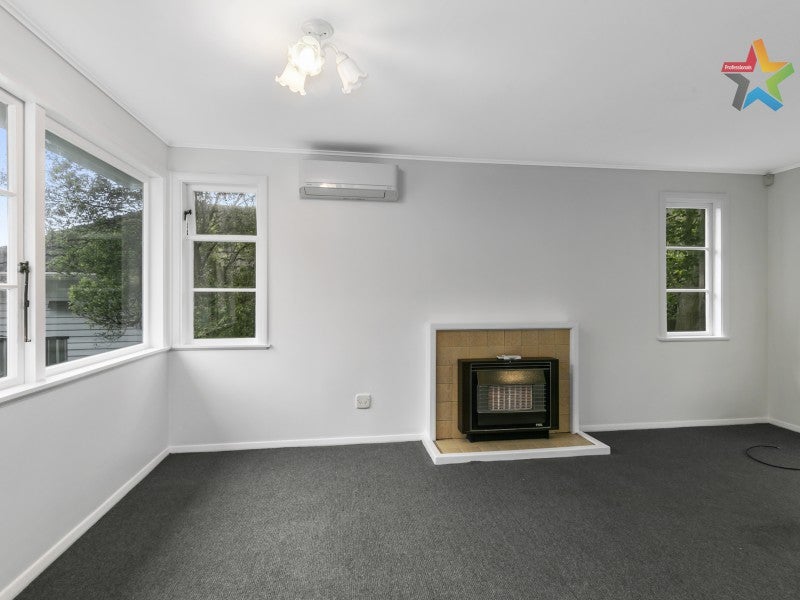 1/204 Rata Street, Naenae, Lower Hutt - Carousel 2
