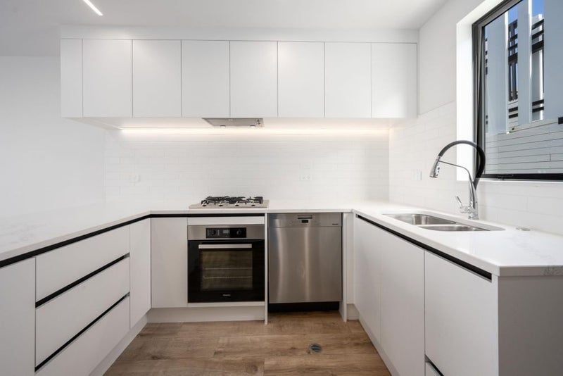 6/737 East Coast Road, Browns Bay, Auckland - Carousel 1