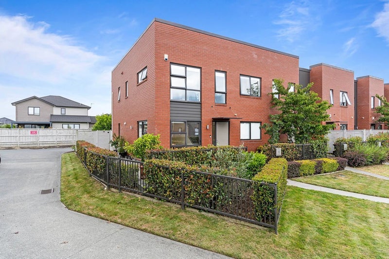 18 Pepene Avenue, Takanini, Auckland - Carousel 2