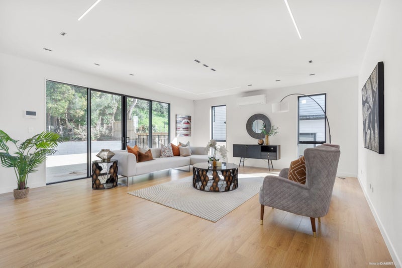 86 Kewa Road, Albany Heights, Auckland - Carousel 2