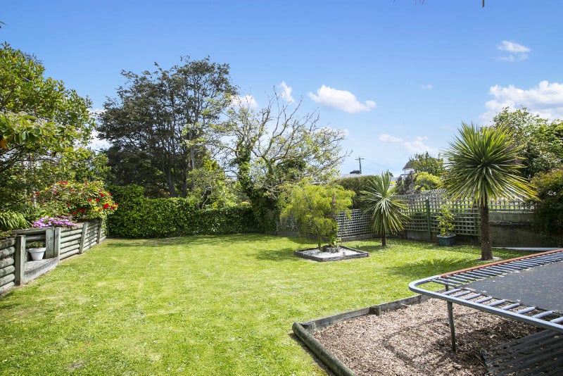 23 Elliot Street, Andersons Bay, Dunedin - Carousel 2