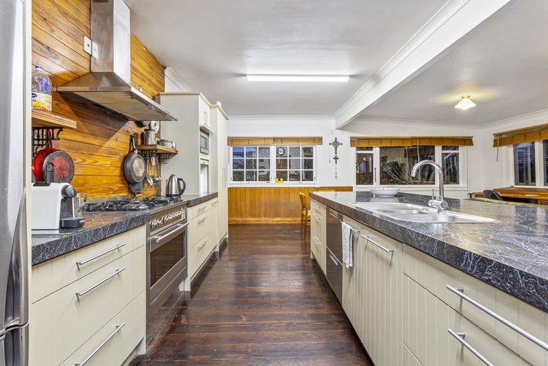 66 Beresford Street, Bayswater, Auckland - Carousel 2