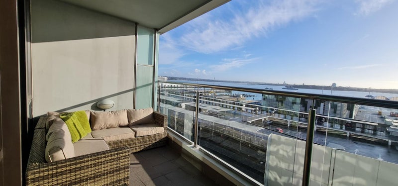 1007/18 Beach Road, Auckland Central, Auckland - Carousel 2