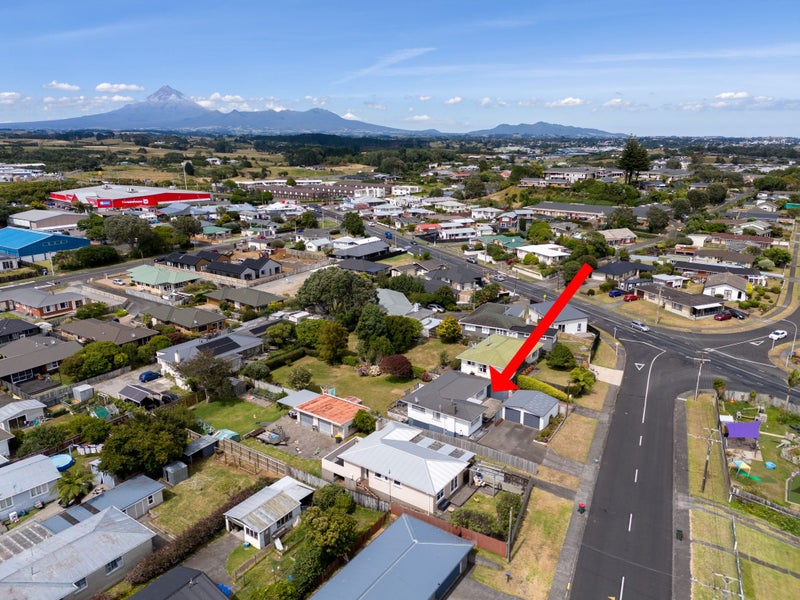 6 Kingsford Street, Bell Block, New Plymouth - Carousel 2