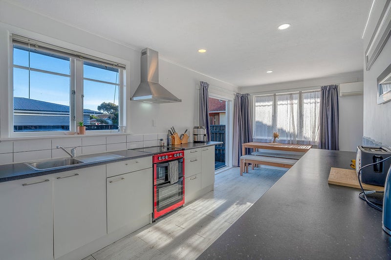 26 Winton Street, Paraparaumu Beach, Paraparaumu - Carousel 2