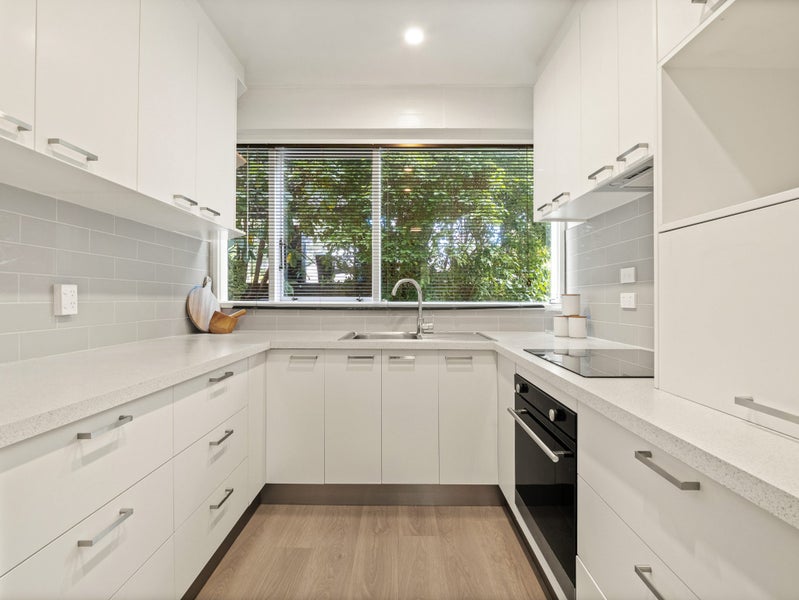 2/111 Balmacewen Road, Wakari, Dunedin - Carousel 2