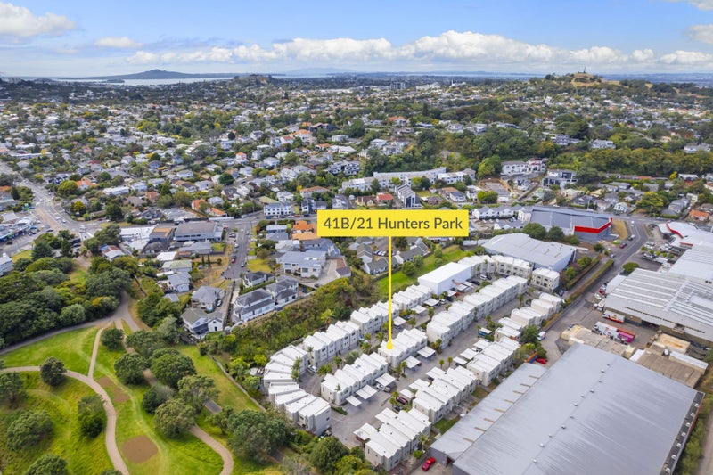 41B/21 Hunters Park Drive, Three Kings, Auckland - Carousel 12