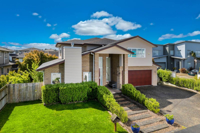13 Huntington Park Drive, Greenhithe, Auckland - Carousel 1