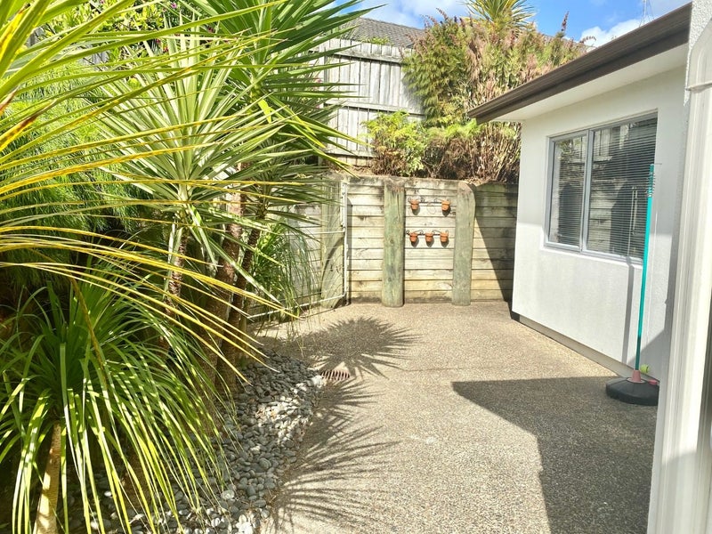 1 Thomas Hamer Place, Greenhithe, Auckland - Carousel 9