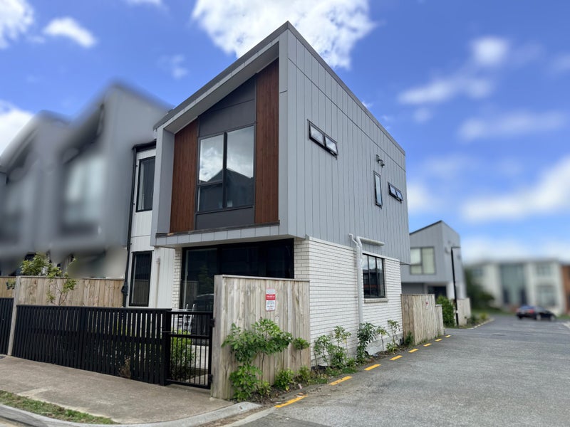30 Waipuhinui Way, Wiri, Auckland - Carousel 2
