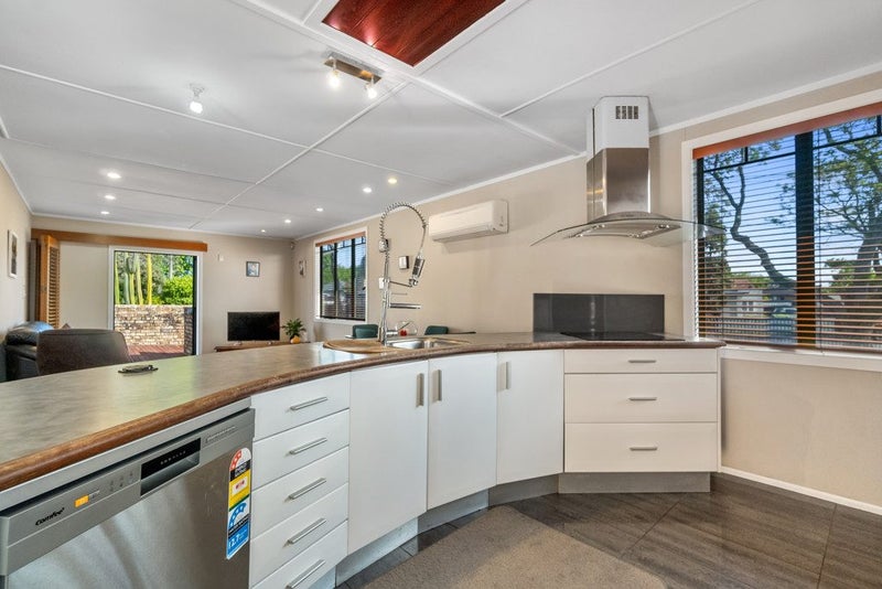 106 Brookfield Street, Hamilton East, Hamilton - Carousel 2