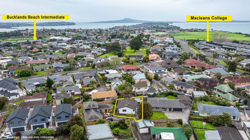 1/33 Maugham Drive, Bucklands Beach, Auckland - Carousel 2