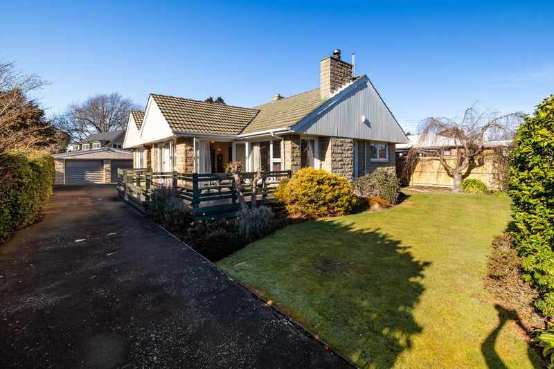 6 Oakfield Street, Burnside, Christchurch - Carousel 1