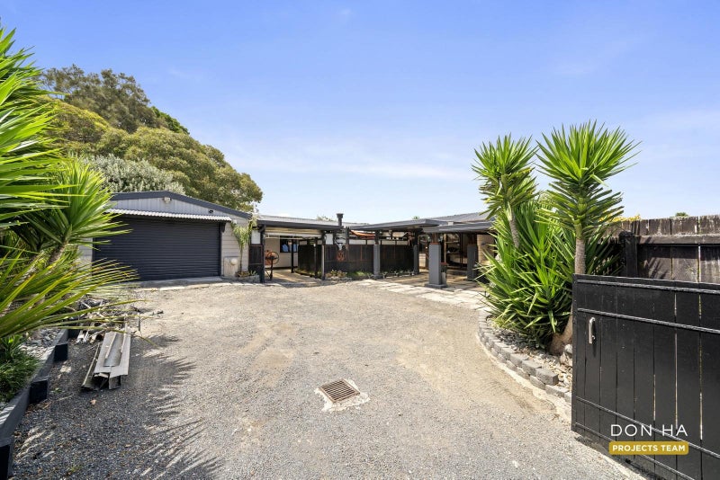 6//52 TIRONUI RD, Takanini, Auckland - Carousel 1