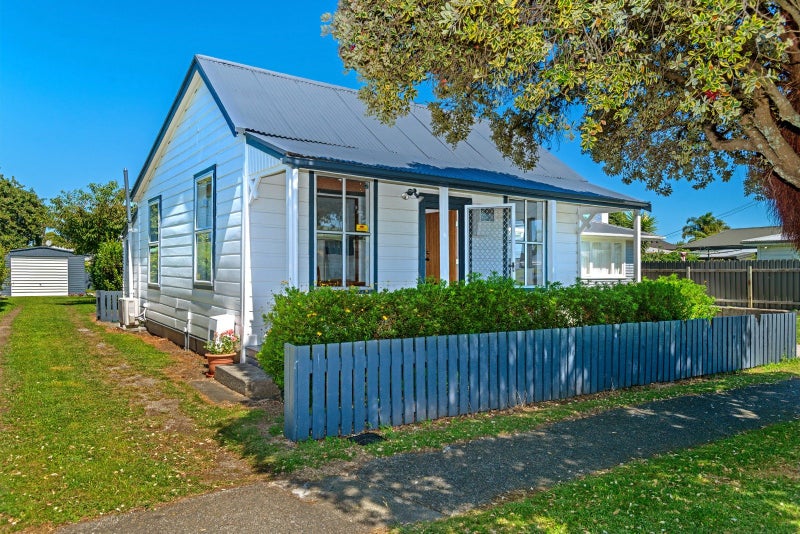 44 Albert Street, Te Hapara, Gisborne - Carousel 2