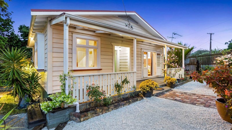 40 Rangatira Road, Birkenhead, Auckland - Carousel 1