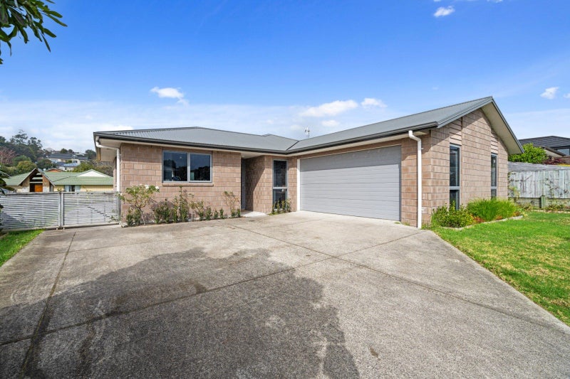40 Fairfax Crescent, Pyes Pa, Tauranga - Carousel 16