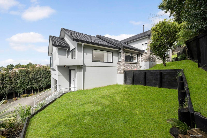 39 Tenbless Court, Unsworth Heights, Auckland - Carousel 23