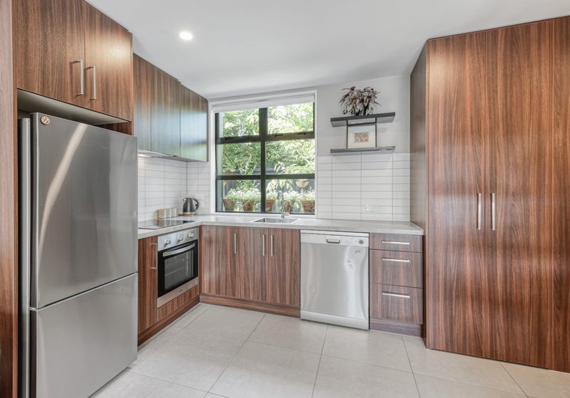 5/91 Springfield Road, St Albans, Christchurch - Carousel 2