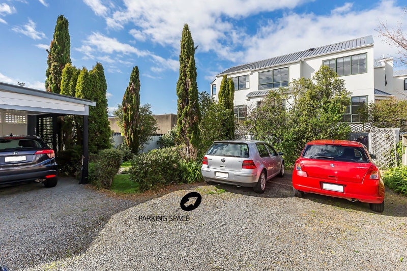 22 Hobson Street, Thorndon, Wellington - Carousel 14
