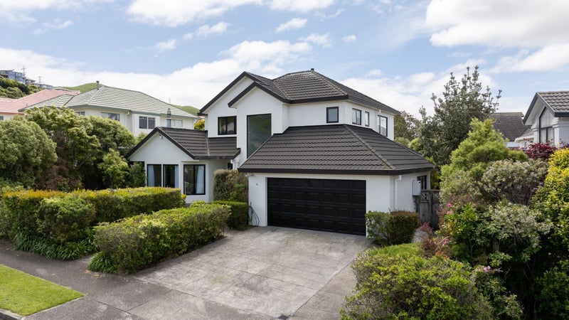 4 Waverton Terrace, Churton Park, Wellington - Carousel 2