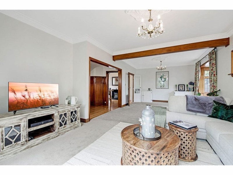 6 Bishop Street, St Albans, Christchurch - Carousel 35