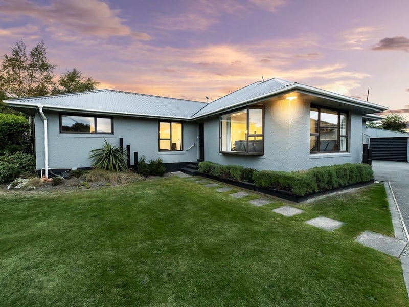 194 Springs Road, Hornby, Christchurch - Carousel 1
