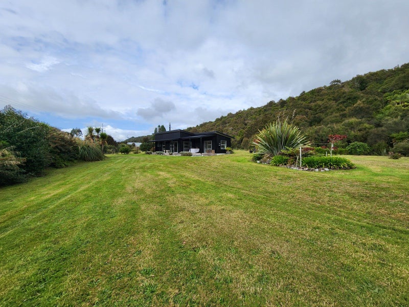 950 Otira Highway, Dillmanstown, Greymouth - Carousel 24