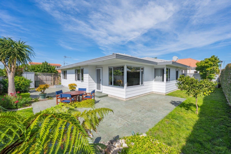 7A Golding Road, Taradale, Napier - Carousel 1