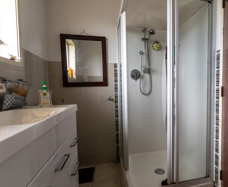 10 Marion Place, Deanwell, Hamilton - Carousel 9