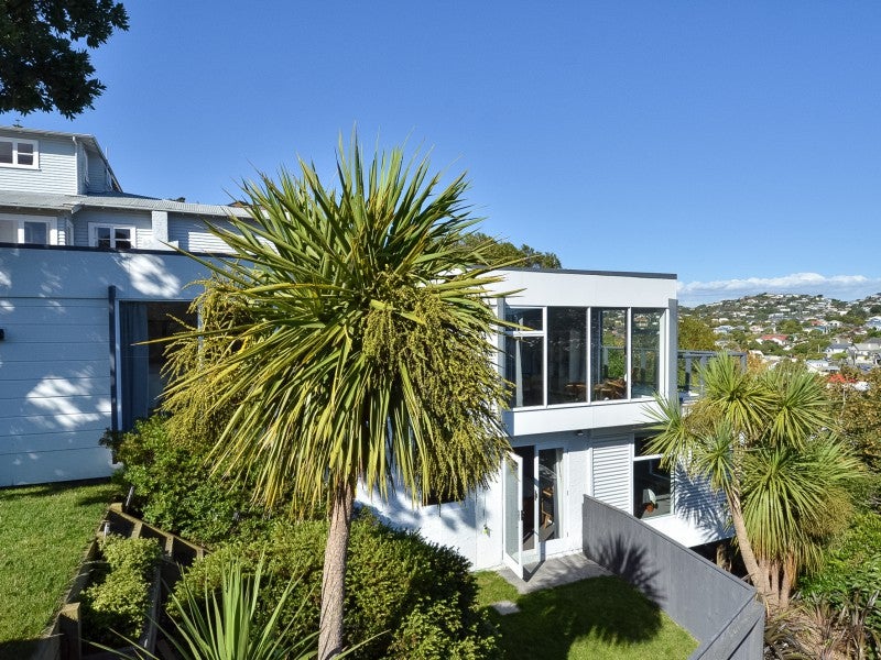 10 Iwi Street, Ngaio, Wellington - Carousel 1