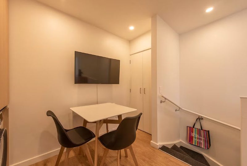 32/97 Taranaki Street, Te Aro, Wellington - Carousel 6