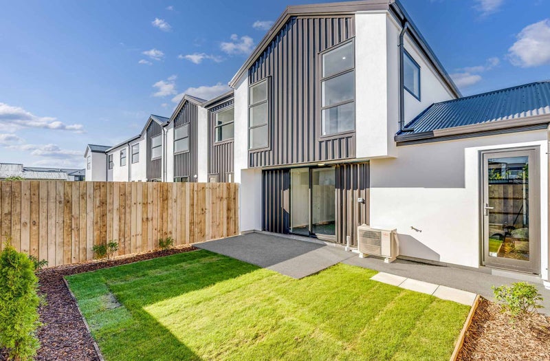 2/24 Hoani Street, Papanui, Christchurch - Carousel 1