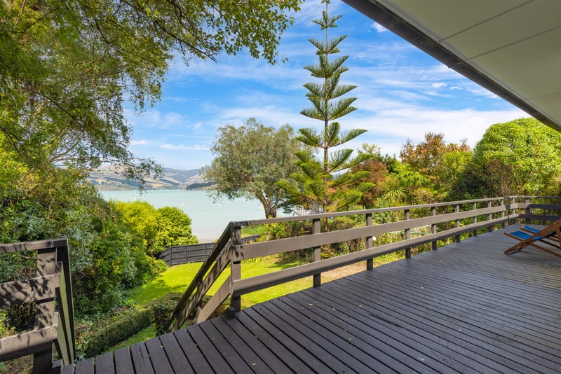 21 Harbour View Terrace, Cass Bay, Lyttelton - Carousel 1