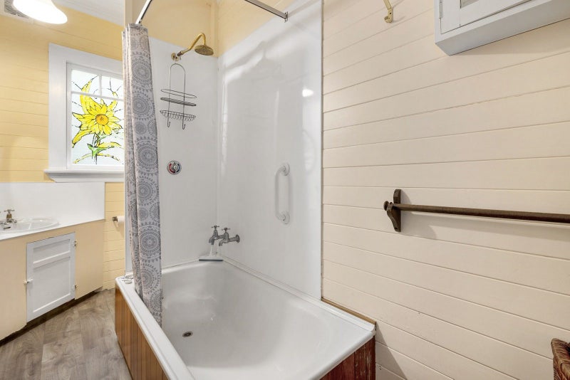 38 Cliffs Road, Saint Clair, Dunedin - Carousel 12