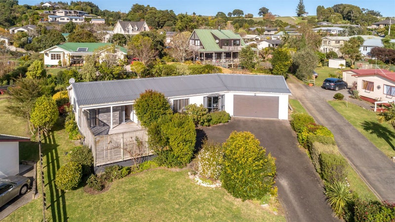 116 Totara Close, Thames, Thames - Carousel 1