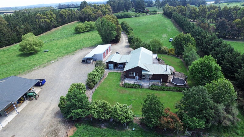 275 Balcairn Amberley Road, Balcairn, Amberley - Carousel 2